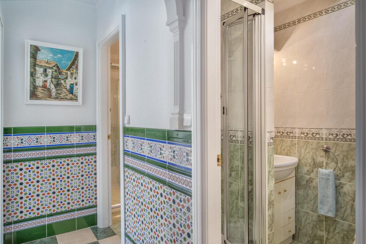 Apartamento De Sue - Parking Incluido! Torremolinos Luaran gambar